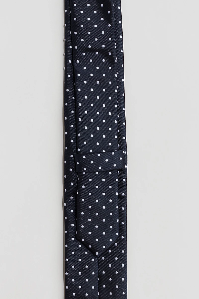 Tie