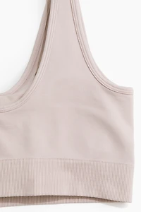 Seamless Light Support Sports Bra