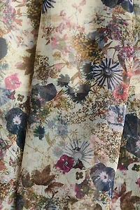 Jupe en crêpe avec taille smockée