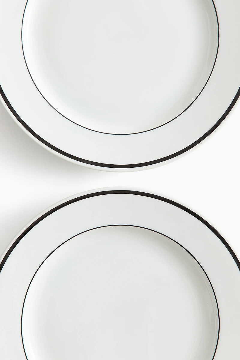 Lot de 2 grandes assiettes en porcelaine