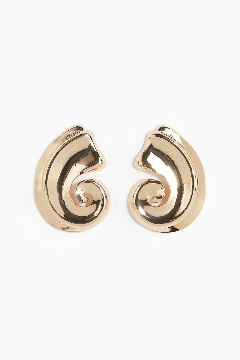 Seashell-Shaped Earrings