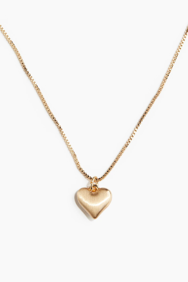 Heart-Pendant Necklace