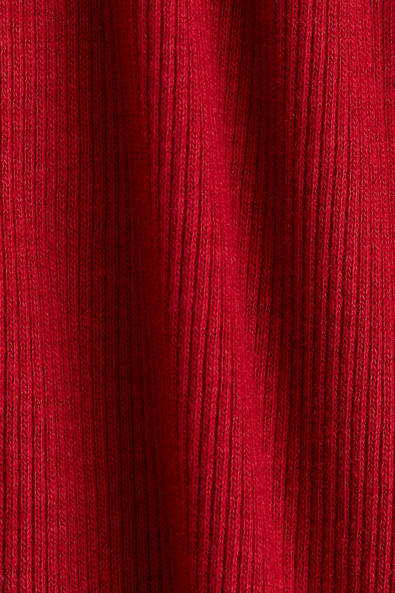 Robe à volants en tricot côtelé