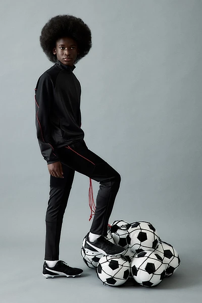 Regular-Fit Soccer Pants with DryMove™