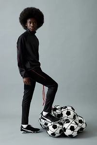 Regular-Fit Soccer Pants with DryMove™