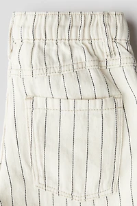 Loose Fit denim shorts