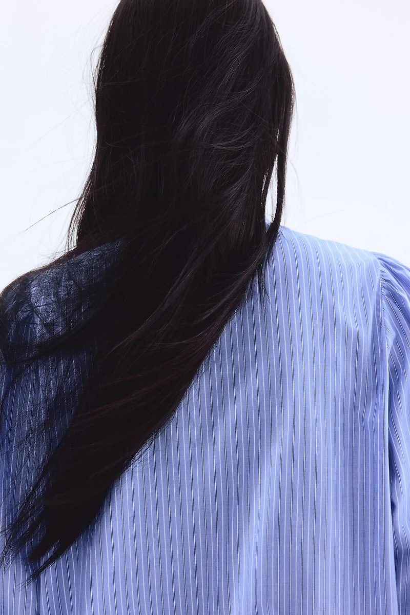 Blouse en popeline avec écharpe