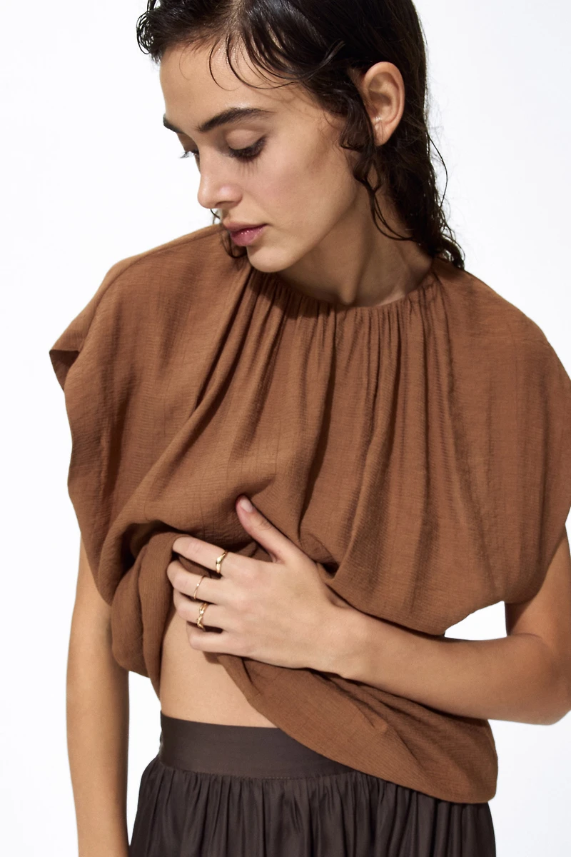 Blouse ample froncée