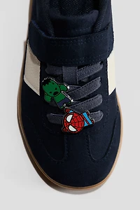Sneakers with Appliqués