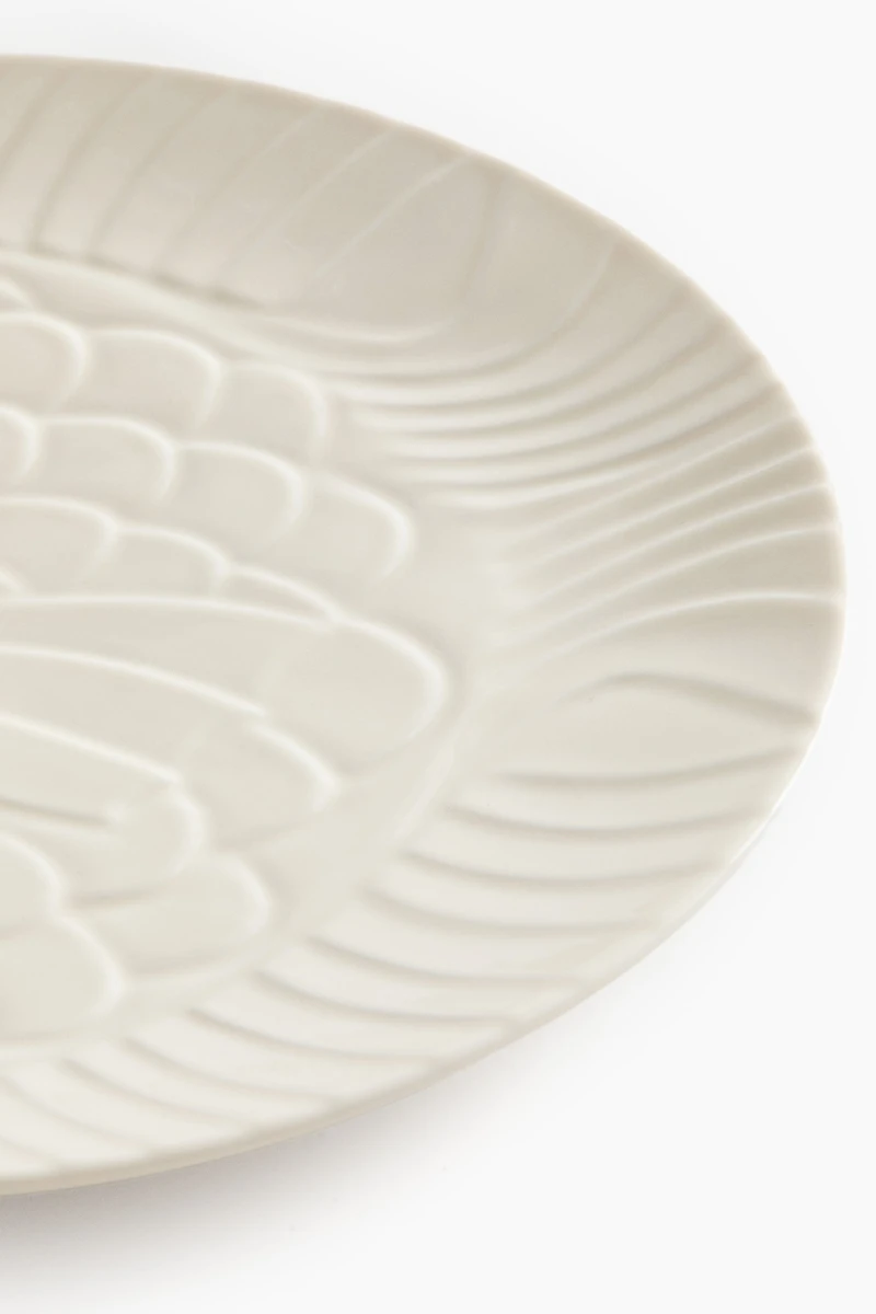 Large textured porcelain serving plate