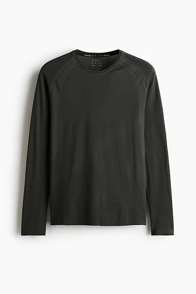 Muscle-Fit Sports Shirt with DryMove™