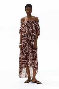 Robe à épaules nues en mousseline
