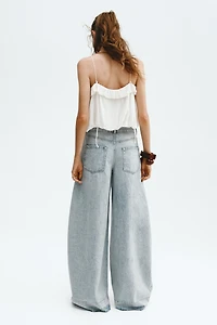 Wide-Leg Jeans