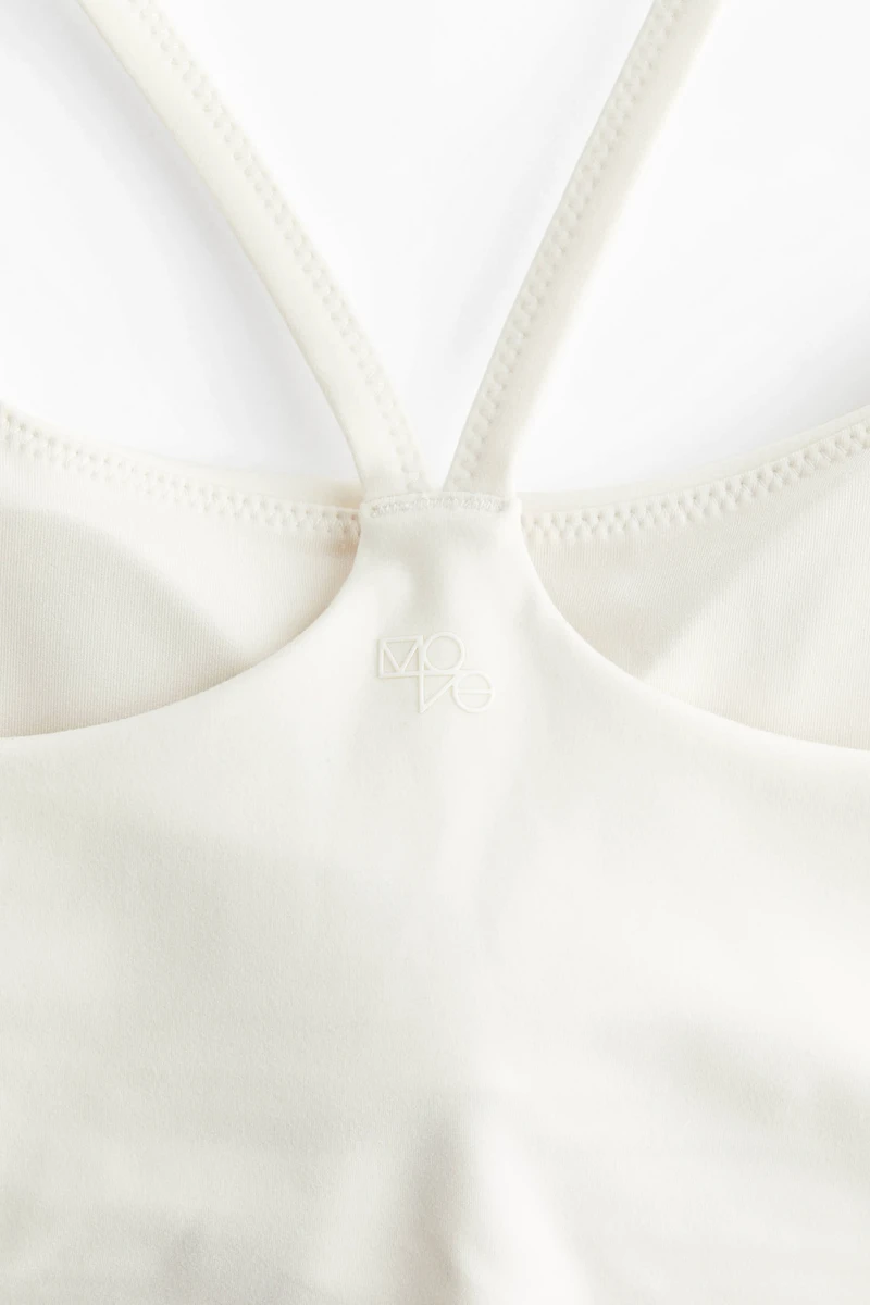 Medium Support Sports Bra with SoftMove™