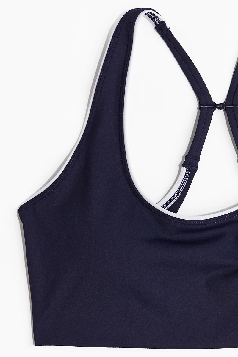 Light Support Sports Bra with DryMove™