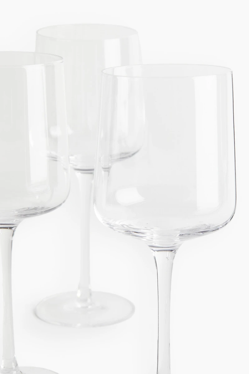 Lot de 4 verres à vin