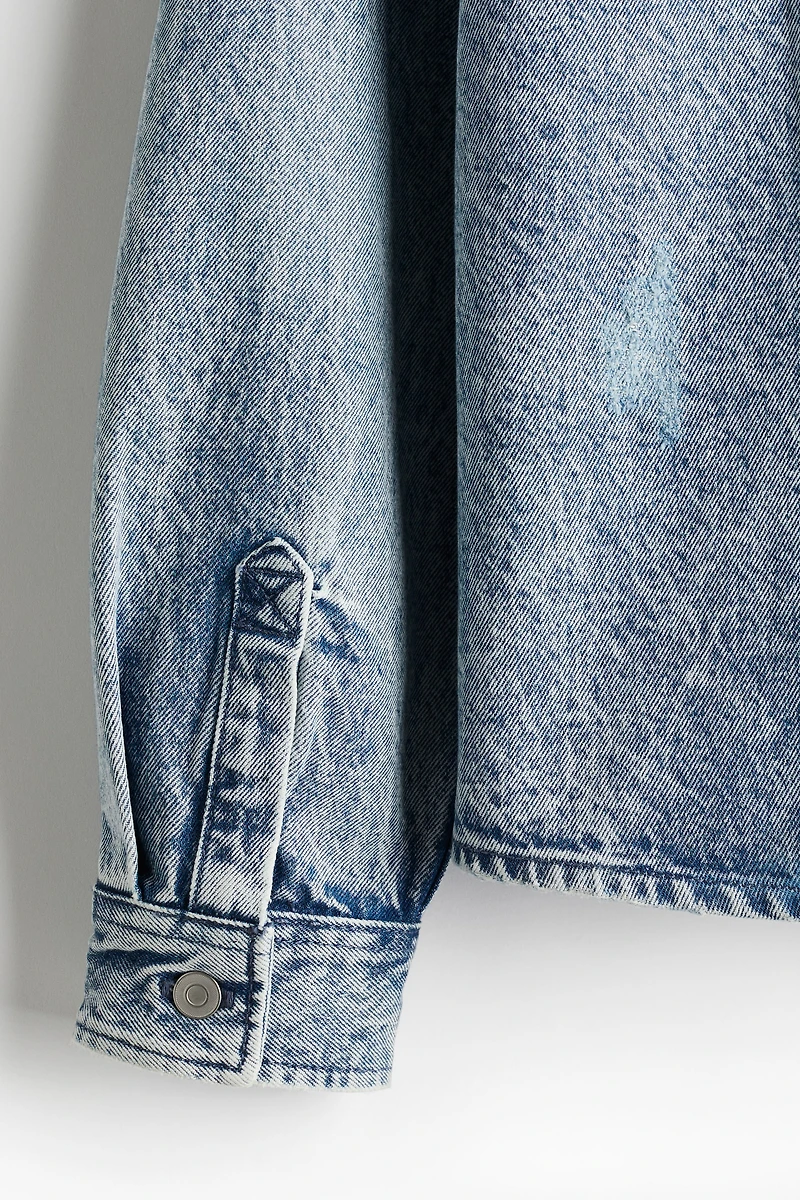 Chemise en denim carrée