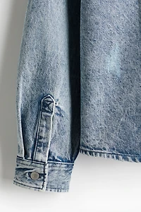 Chemise en denim carrée