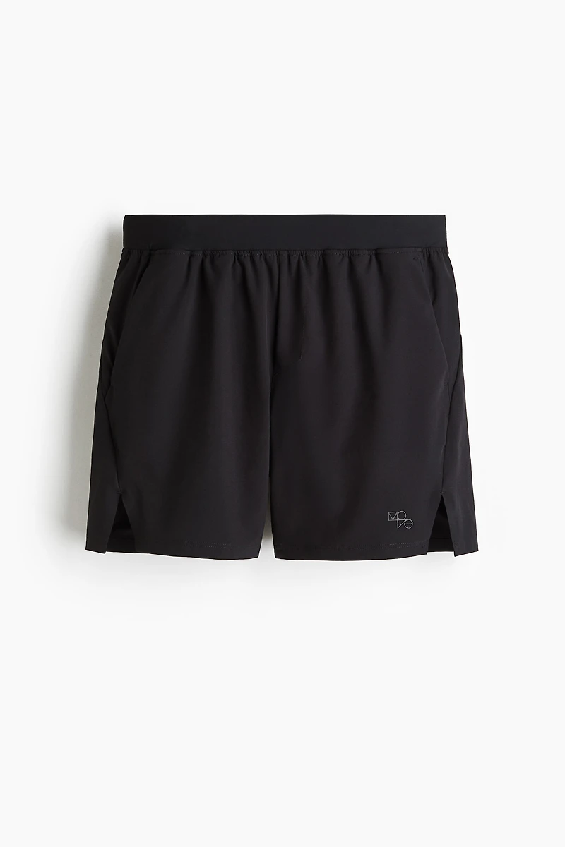 Mid-Length Sports Shorts with DryMove™