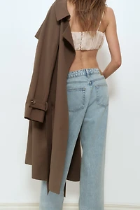Jean à la cheville taille classique jambes tonneau