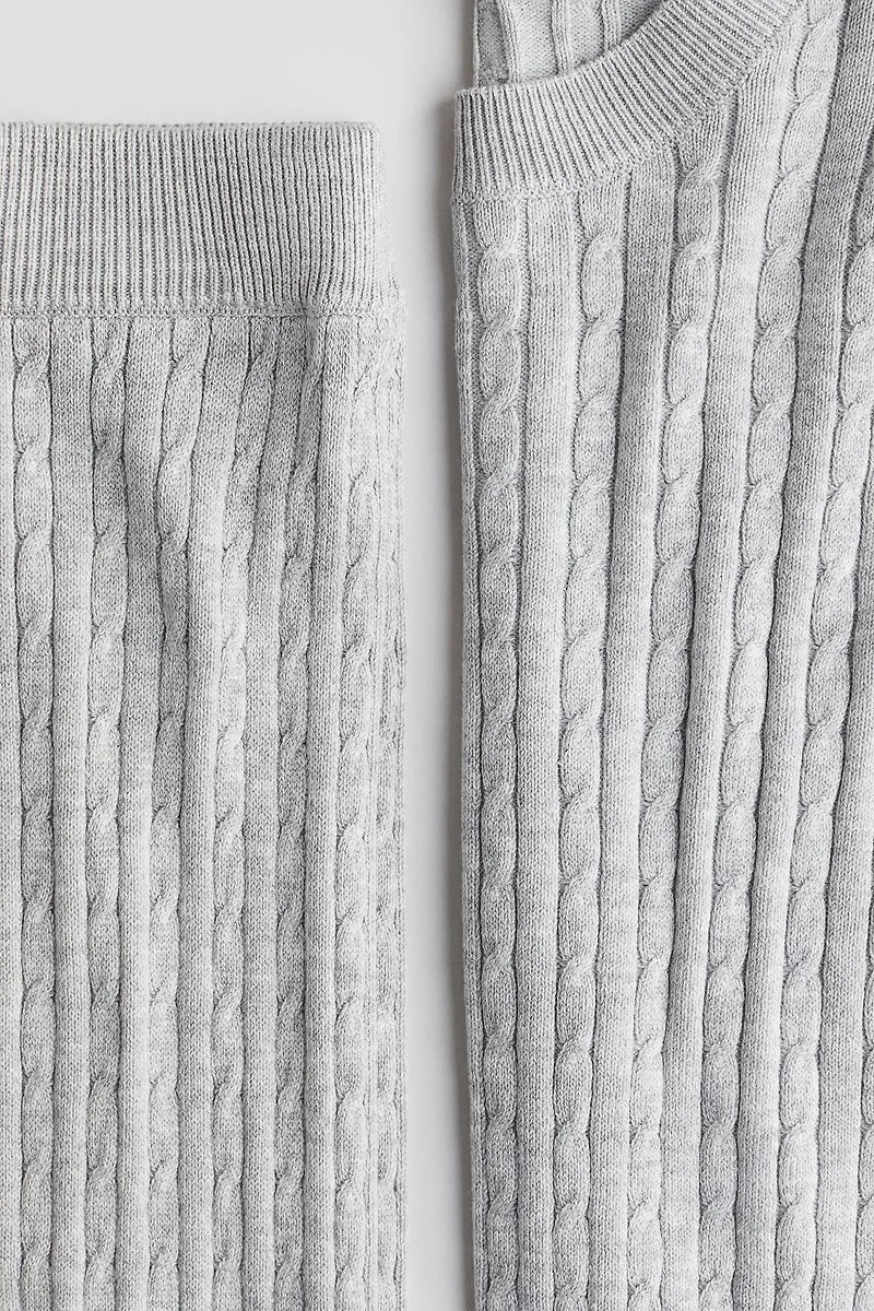 2-piece Knit Set