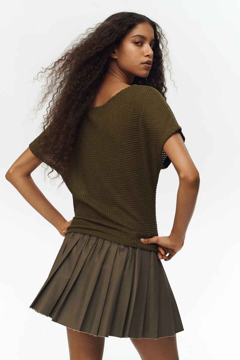 Batwing-Sleeved Jersey Top