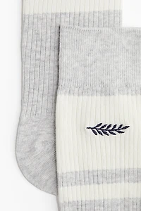 Embroidery-Motif Socks