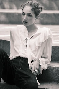 Jean droit près du corps à la taille haute