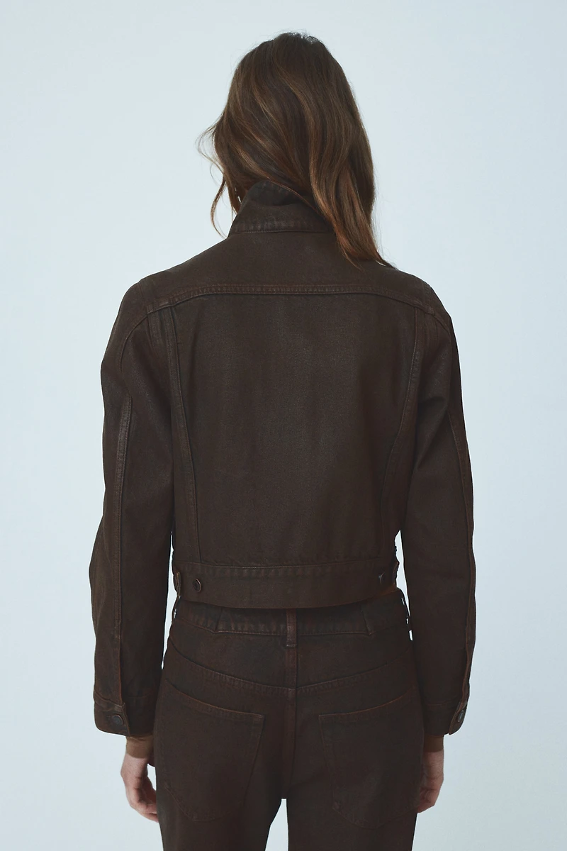 Veste en denim enduit