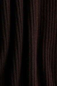 Jupe midi en tricot côtelé