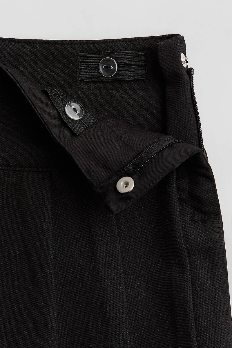 Pleated Twill Skirt