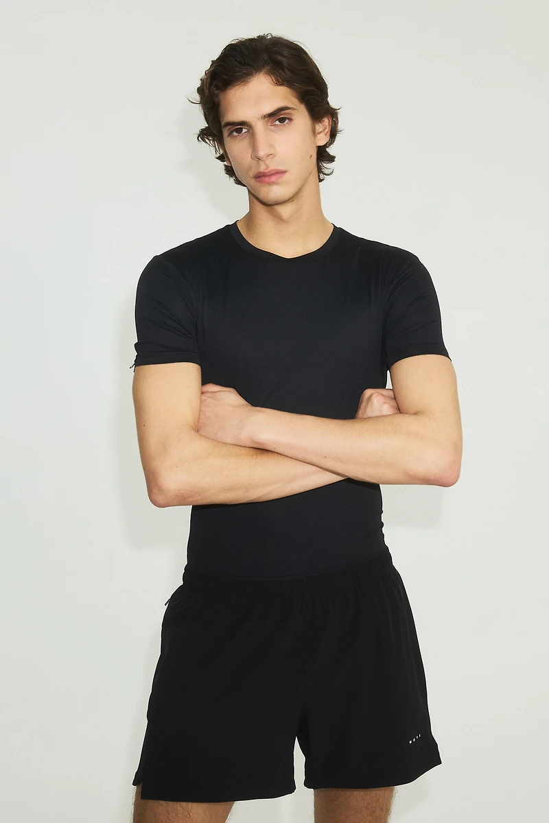 Muscle-Fit Sports Shirt with DryMove™