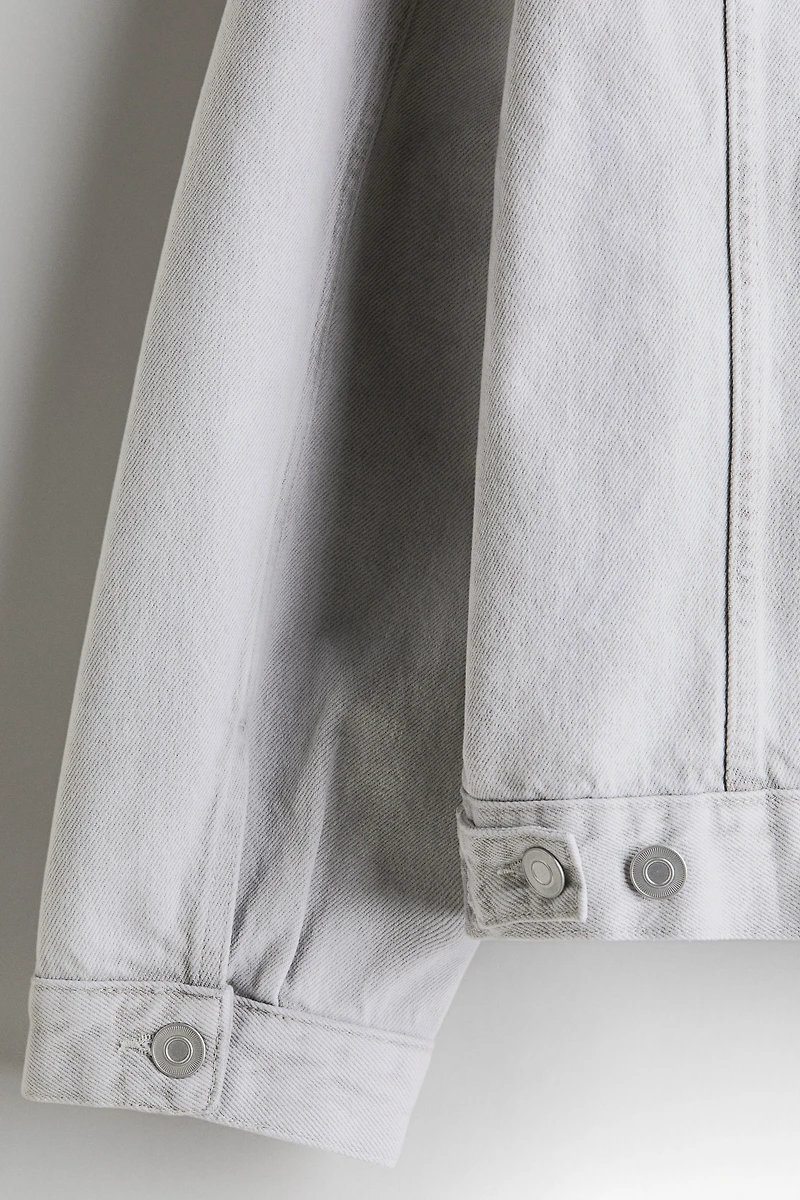 Loose-Fit Denim Jacket