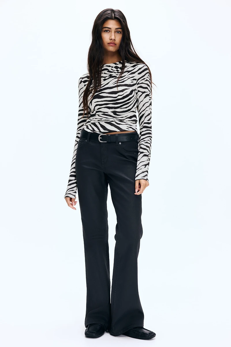 Haut à effet drapé