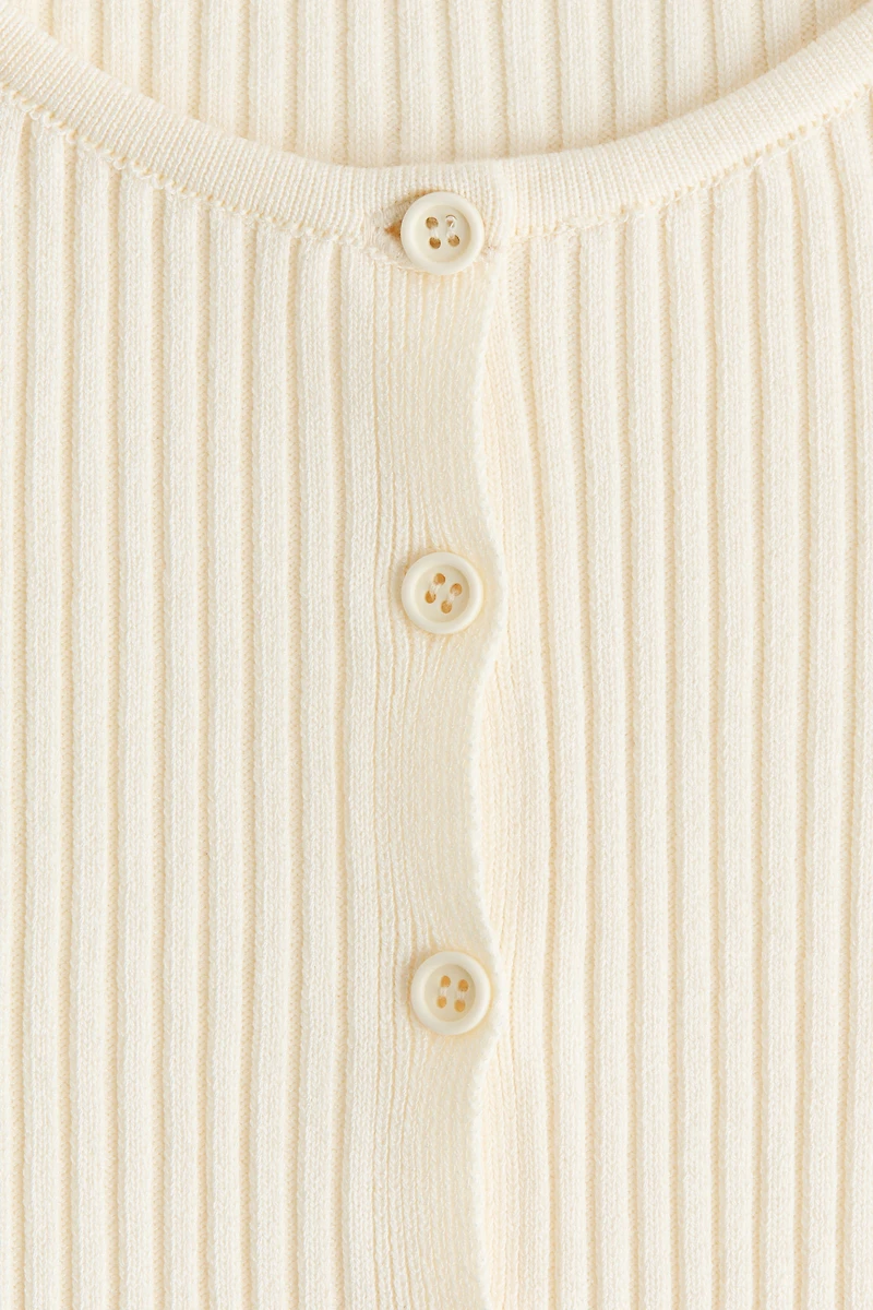 Gilet en tricot côtelé avec dentelle