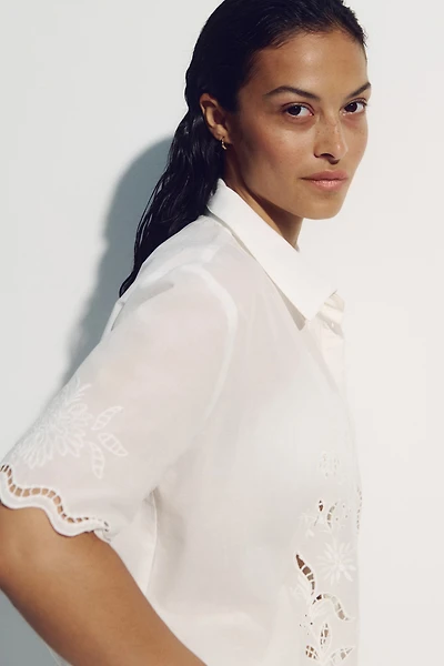 Chemise de plage en coton avec broderie anglaise