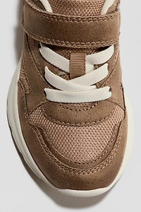 Espadrilles à semelle légère