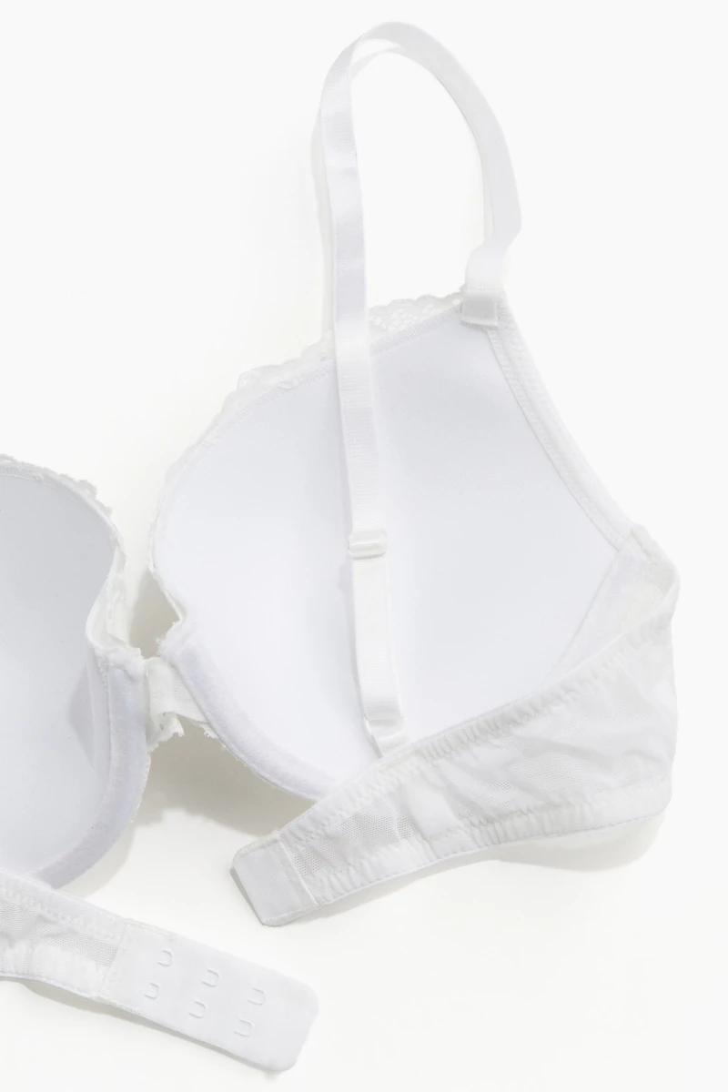 Soutien-gorge pigeonnant en dentelle