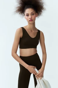 Seamless Light Support Sports Bra