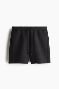 Mid-Length Sports Shorts with DryMove™
