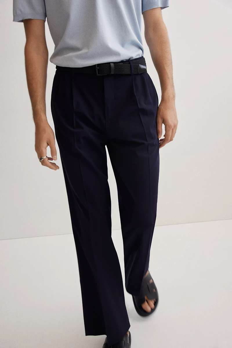 Loose Fit Tailored Pants