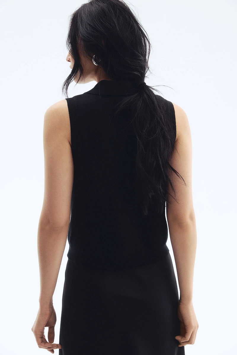 Sweater Vest with Collar