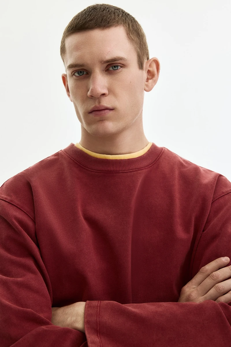 Loose-Fit Long-Sleeved Shirt