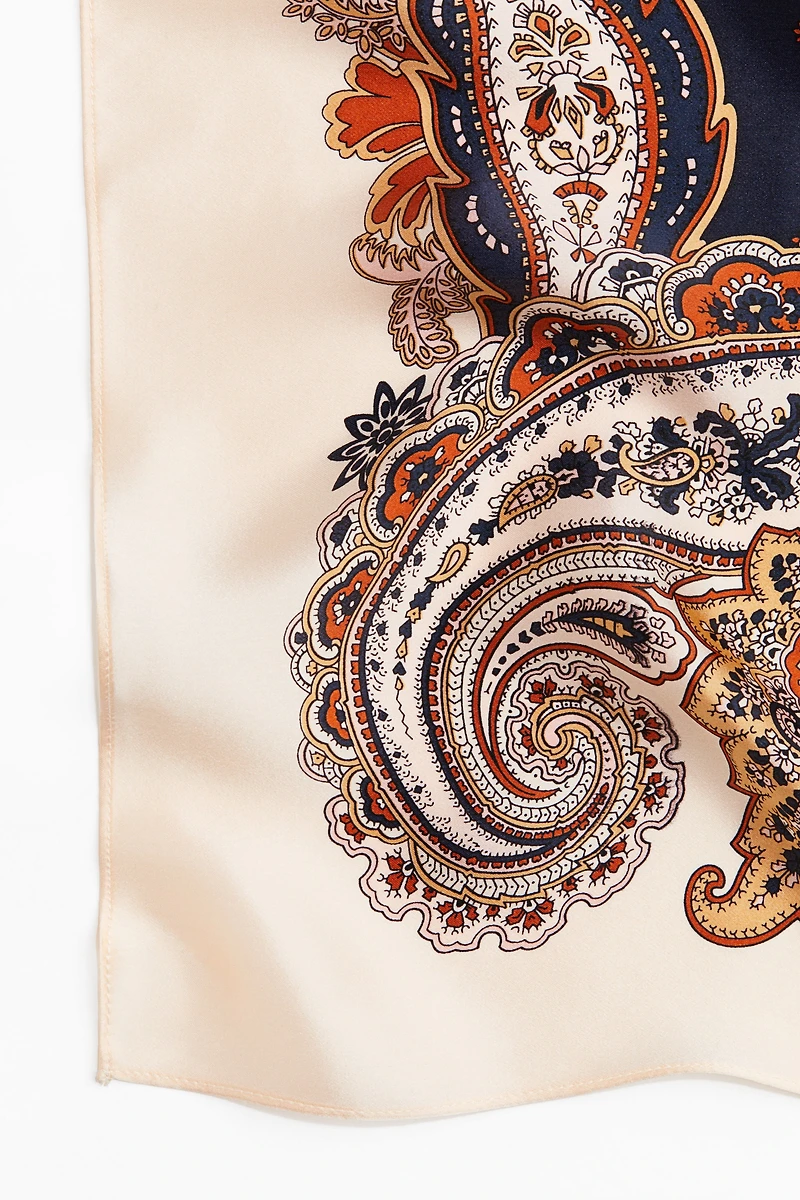 Foulard imprimé en soie