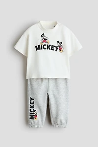 2-Piece T-Shirt and Joggers Set