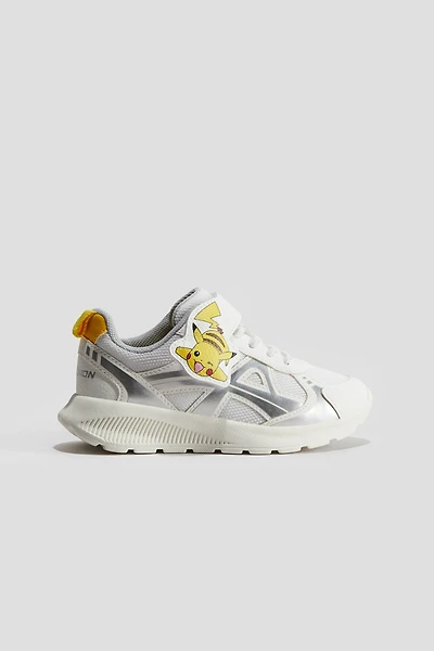 Lightweight-Sole Sneakers