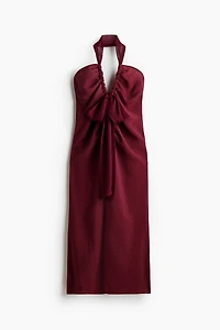 Robe dos nu en satin