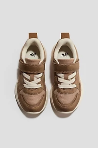 Lightweight-Sole Sneakers