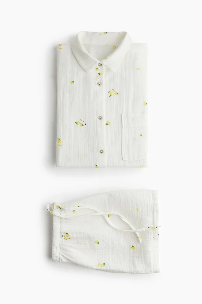 Chemise et short de pyjama