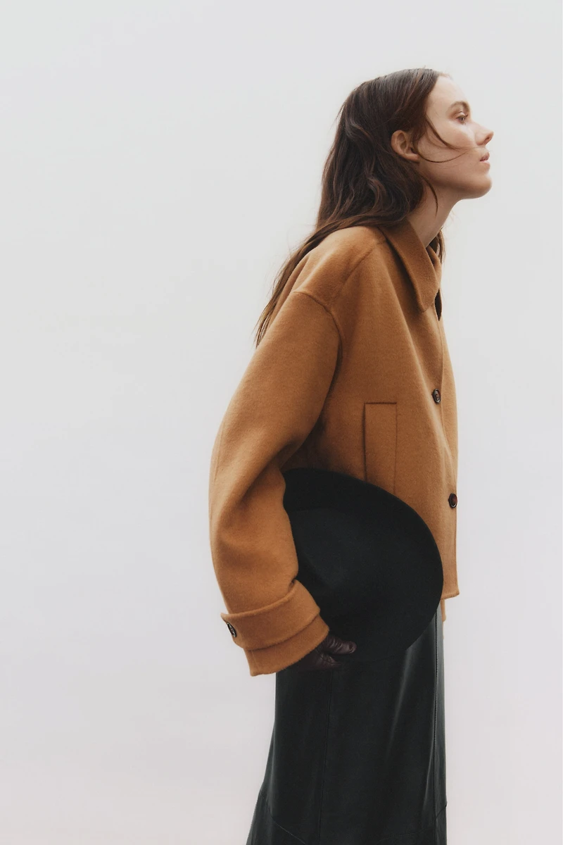 Veste faite à la main en laine mélangée